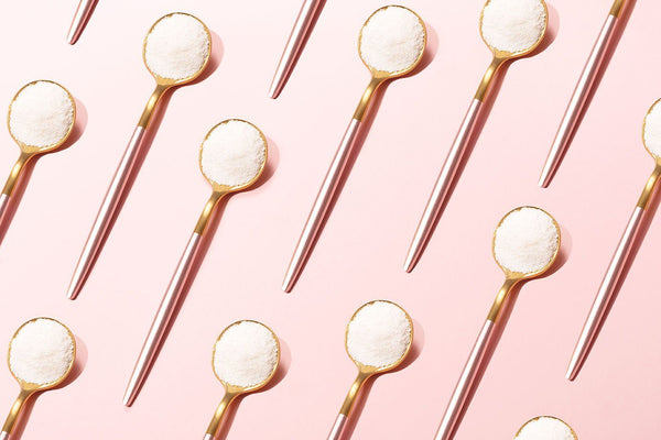 What’s the Difference Between Bone Broth and Collagen Peptides?
